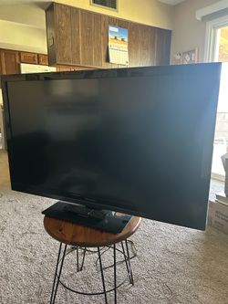 42” TV