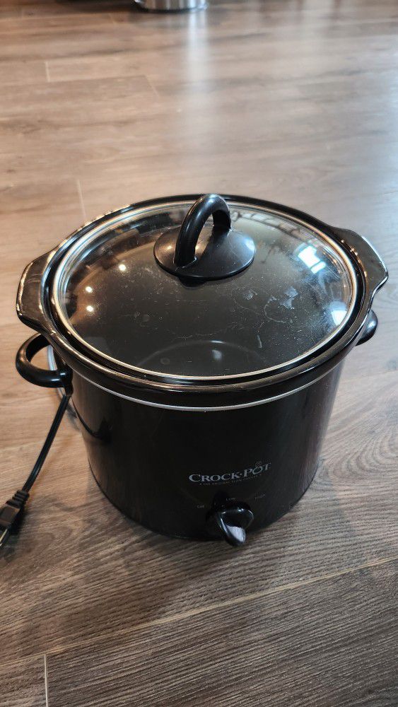 Crock-Pot SCR400-B 4-Quart Manual Slow Cooker Black

