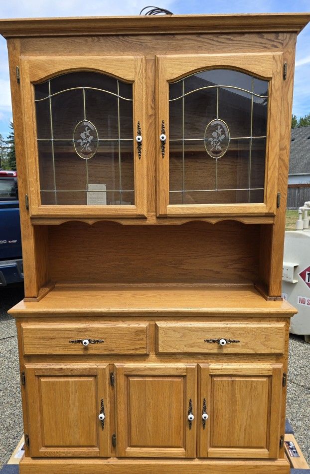 Buffet Dining Hutch