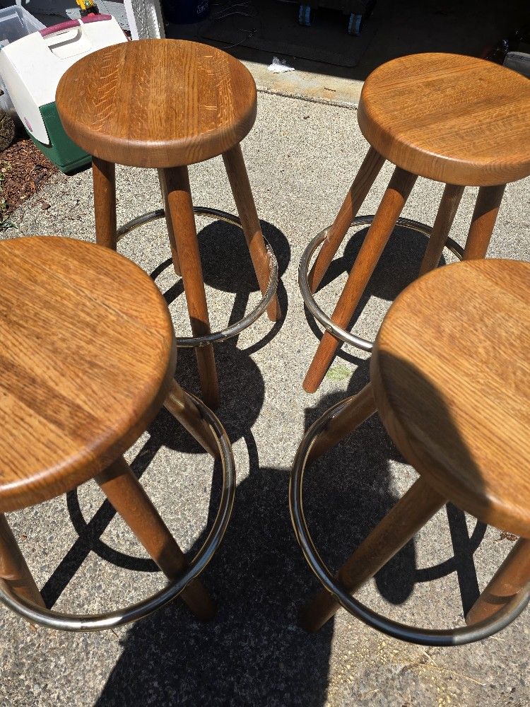 4 Solid Wood, Swivel, Bar Stools With Foot Rest