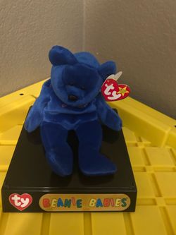TY PEANUT The Royal Blue Elephant 1995 McDonalds Beanie Baby RARE RETIRED And SEALED.