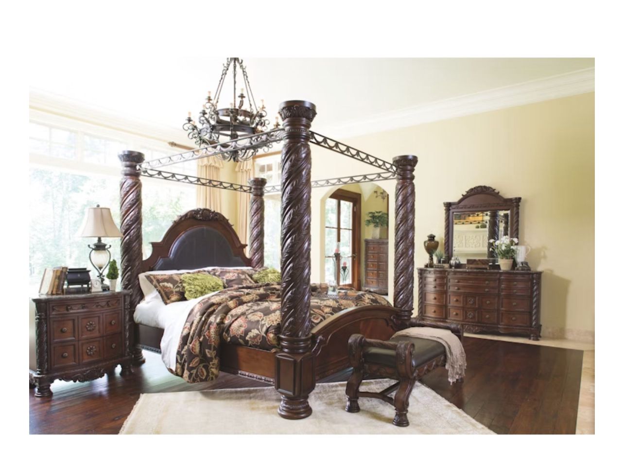 Ashley North Shore King Poster Bed With Canopy Set