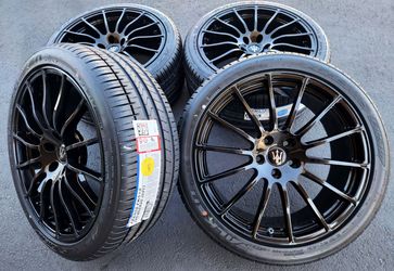 20" Maserati Ghibli Quattroporte New Gloss Black OEM Wheels And Tires