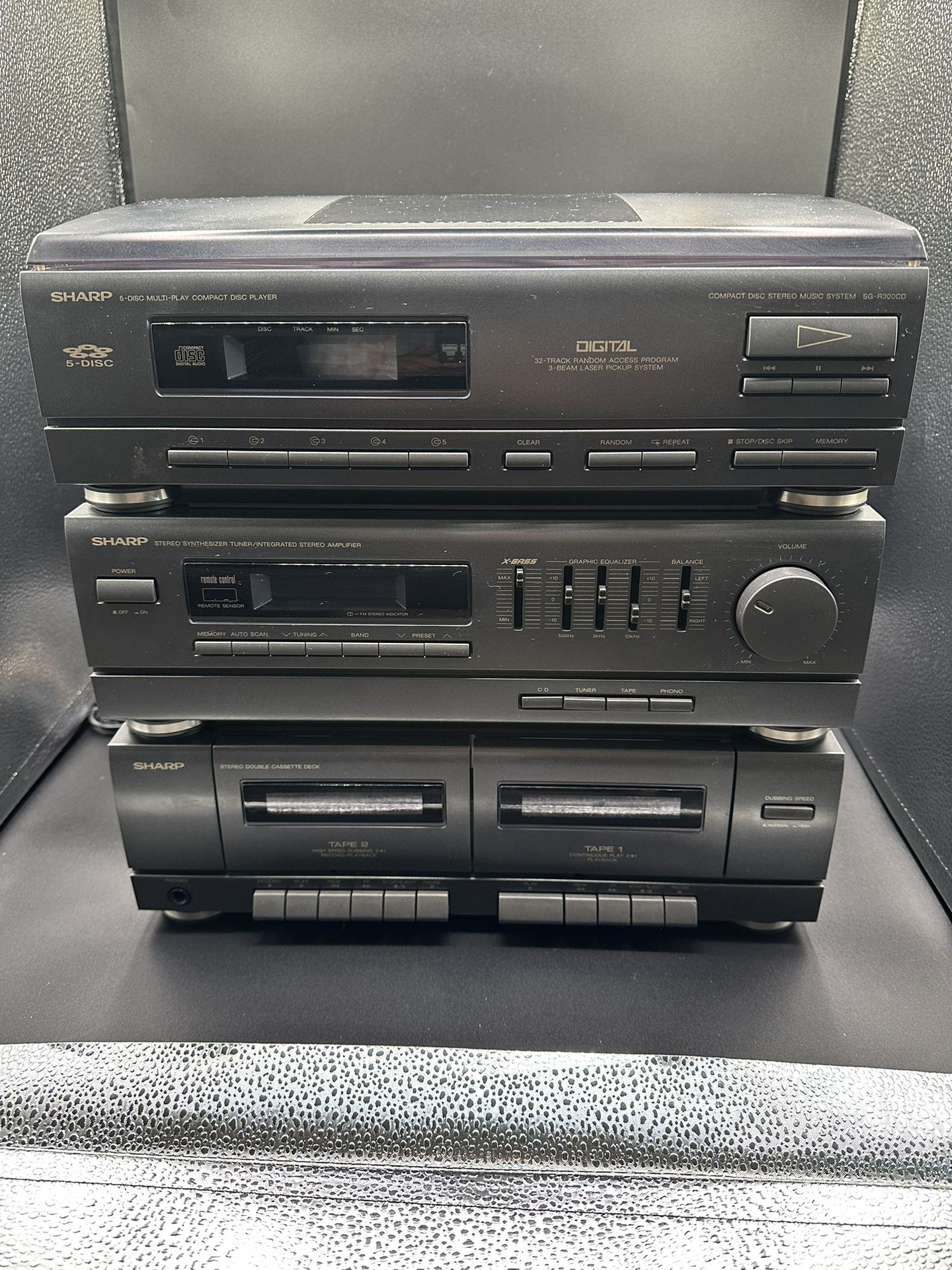 Sharp 5 Disc CD-Cassette-Radio Player