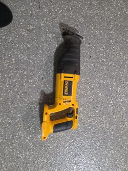 DeWalt Cordless Reciprocating Saw (Tool Only)