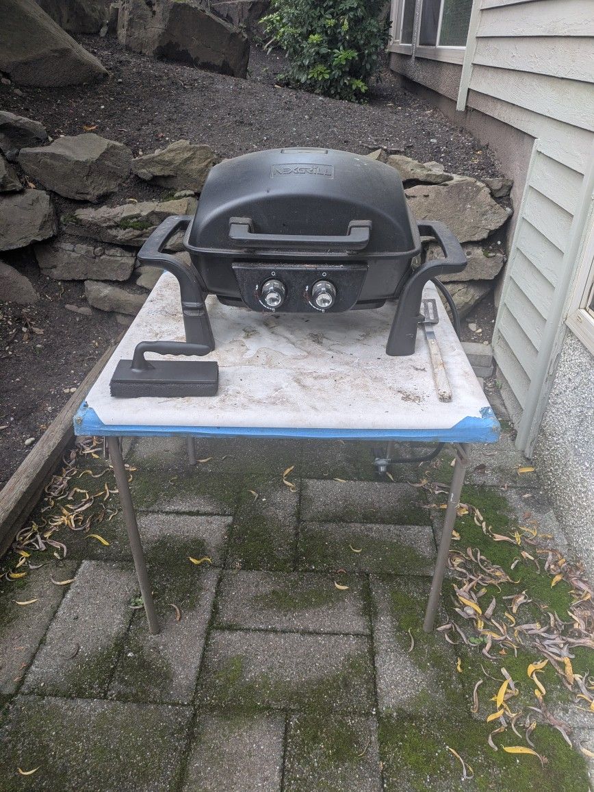 Portable Propane Grill + Accessories