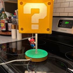 Nintendo Mario Bros Lamp / Desk Night light 