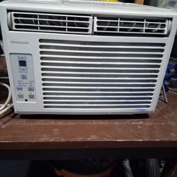 Frigidaire window air conditioner