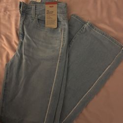 Women’s Levi’s Bootcut Jeans 