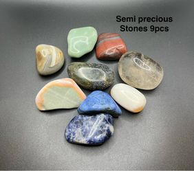 Semi Precious Stones 9pcs 404.8g Total