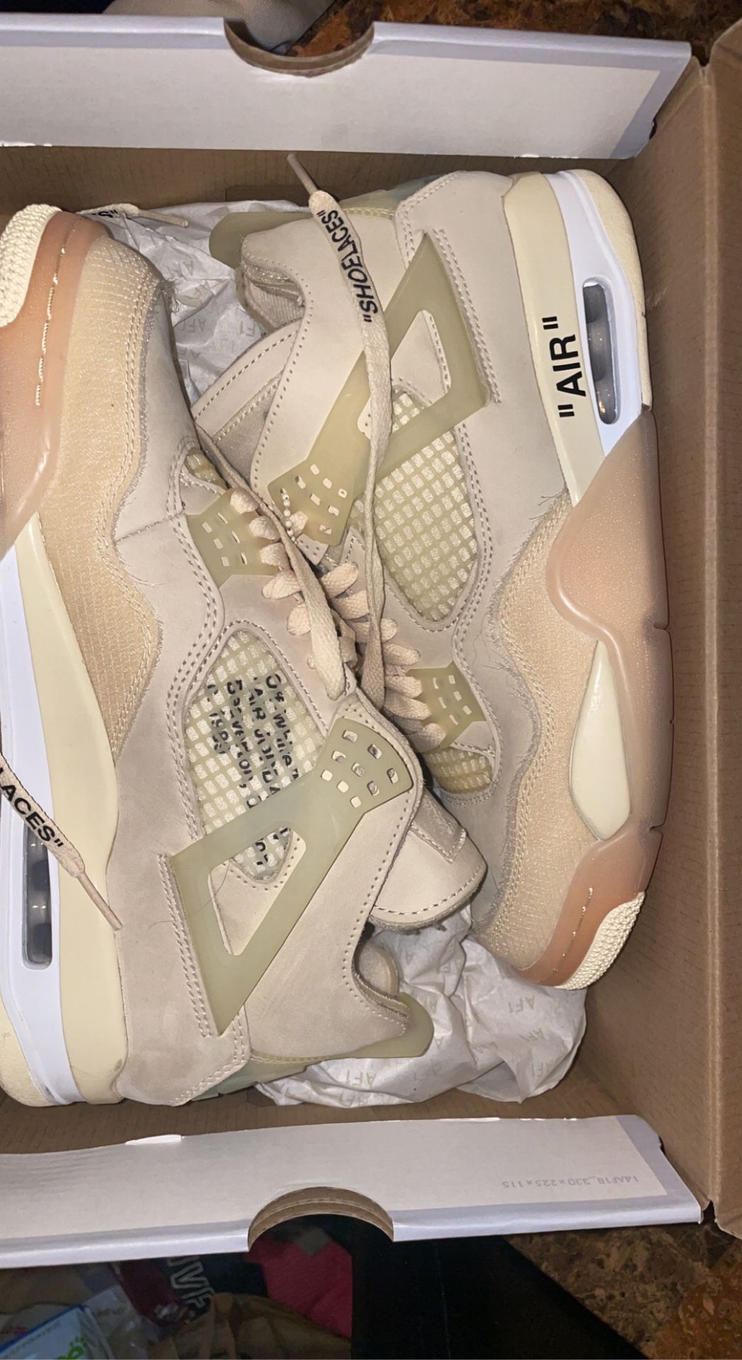 Off White 4s