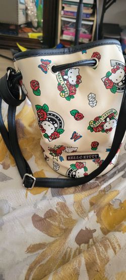 RARE VTG 2015 OG Loungefly x Hello Kitty Tattoo Flash Print Bucket Bagf