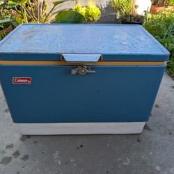 Blue Vintage Coleman Cooler 