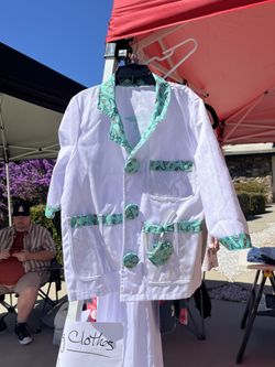 Medical Doctor Costume With Mask