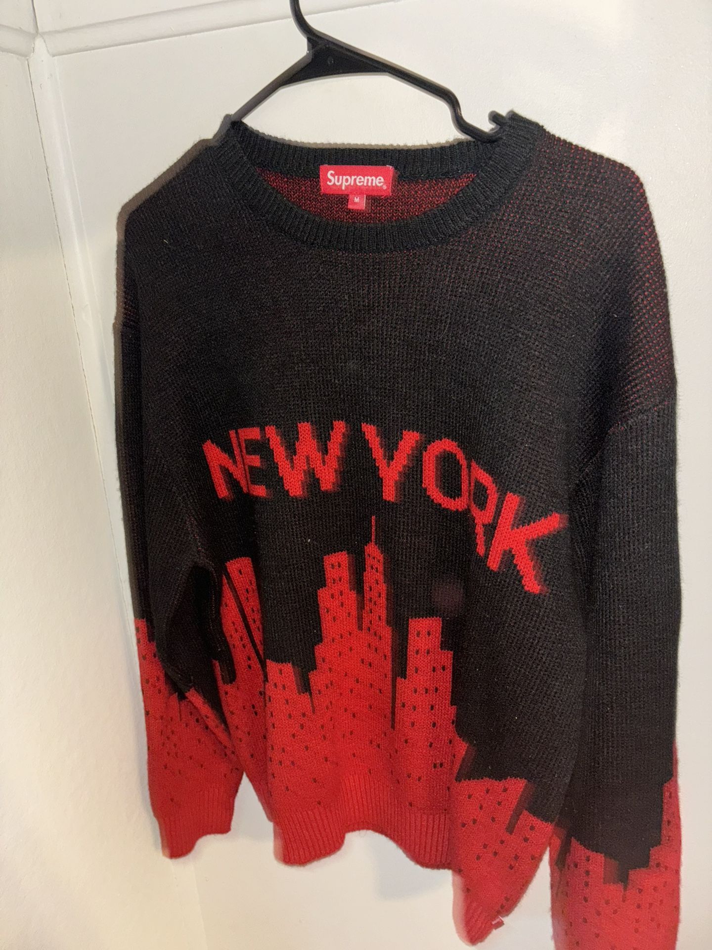 Supreme New York Sweater 