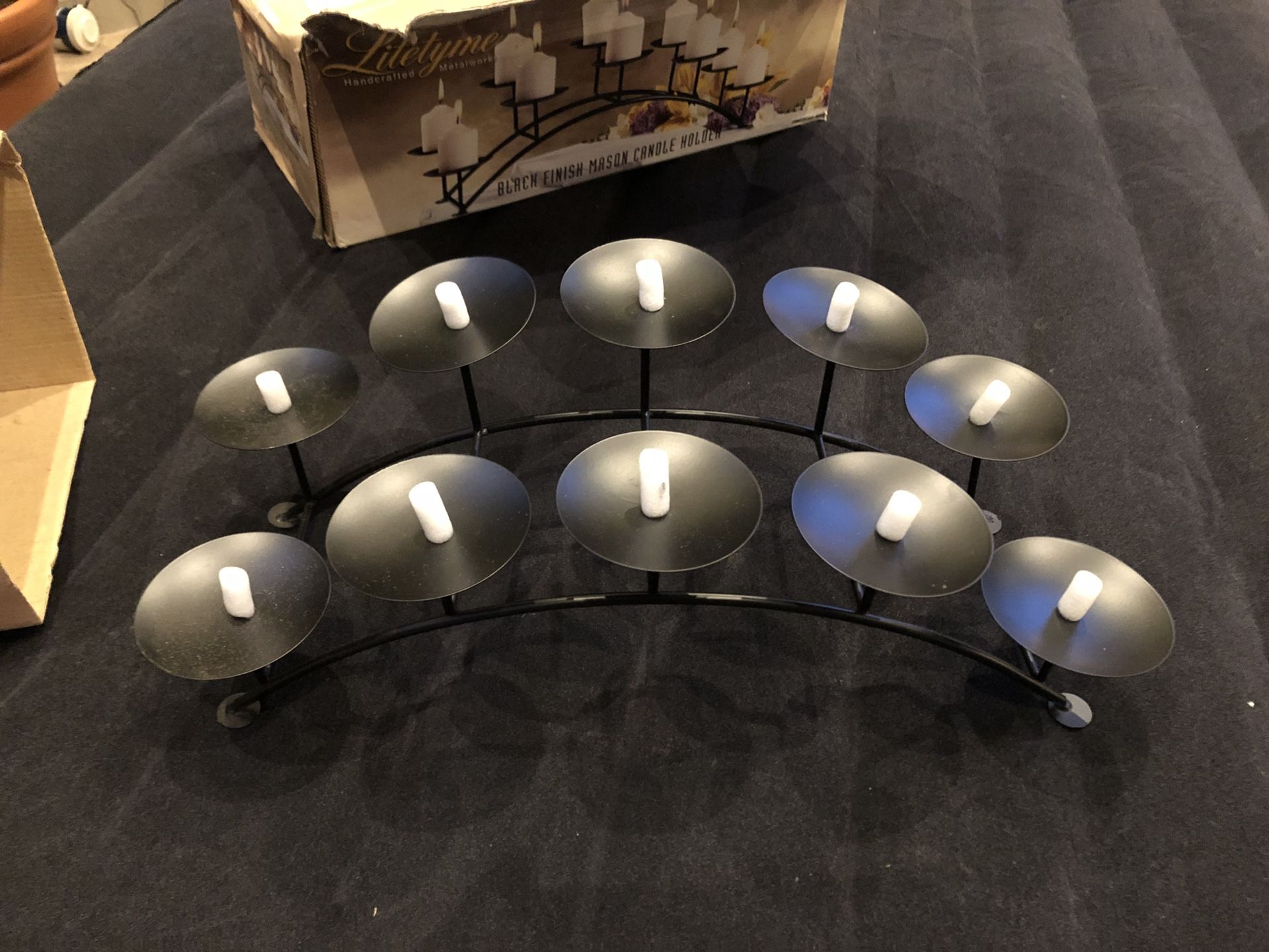 Candle holder