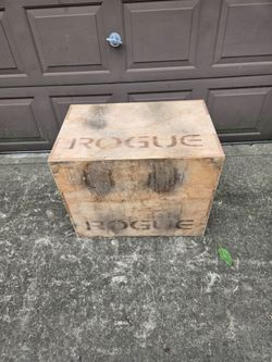 Rogue Games Box 20"x24"x30" Plyo Box