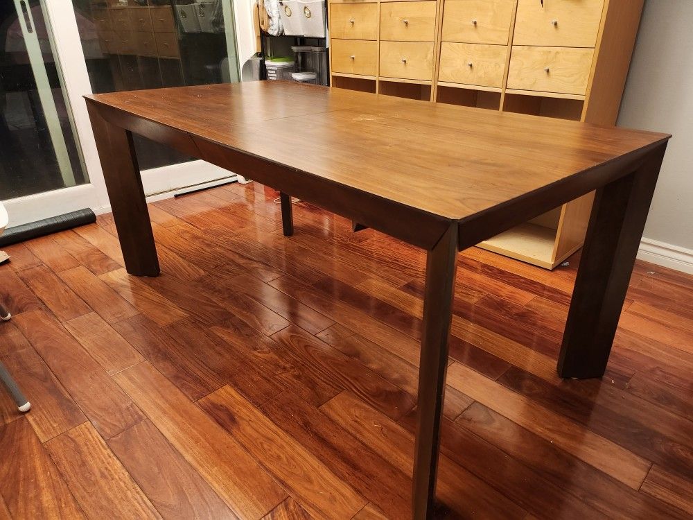 Mahogany Brown Wood Cade Extension Dining Table