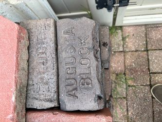 Augusta Block