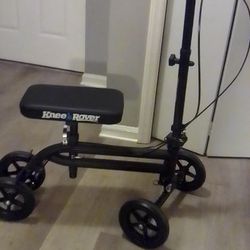 Knee Rover