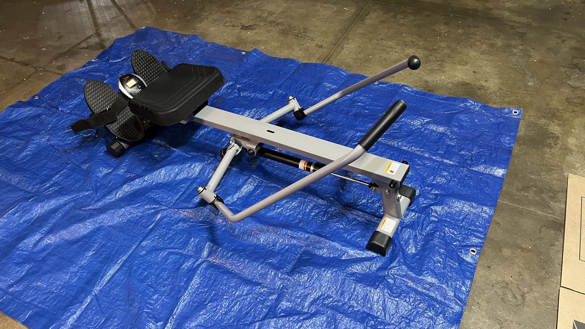 Full Motion Rowing Machine