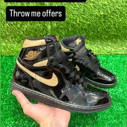 Jordan 1 Matalic Gold Size 8 Men