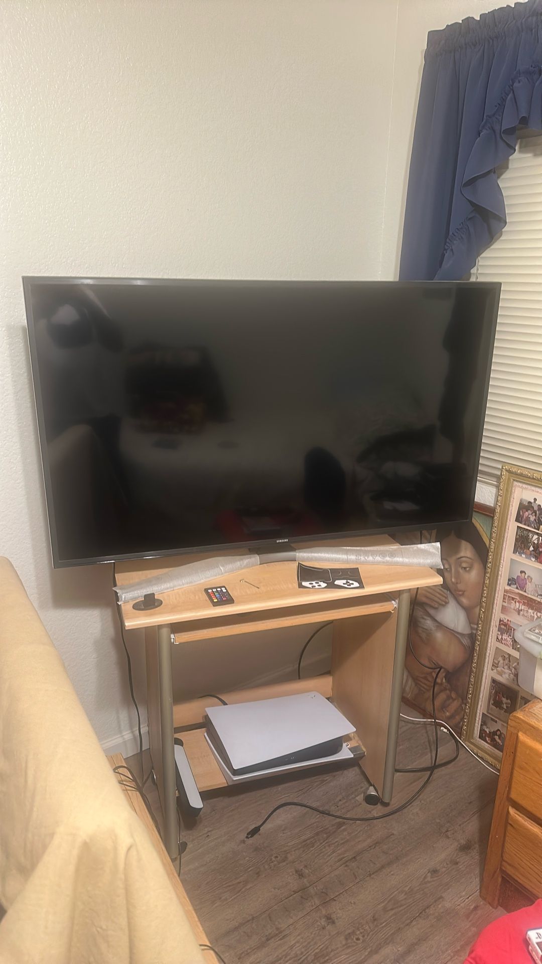 Samsung 45inch Smart Tv