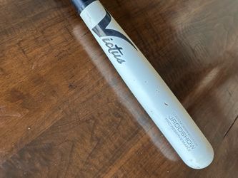 Victus Jrod Show wood baseball bat