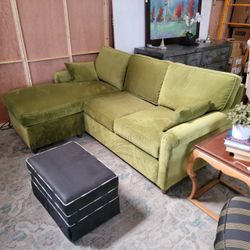 Modern Green Velvet Sectional Sofa with Chaise Lounge