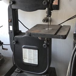 14” Delta Bandsaw