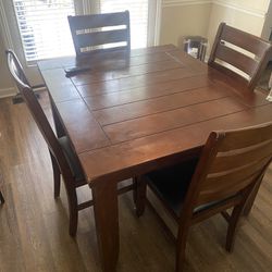 Kitchen Table With 5 Chairs