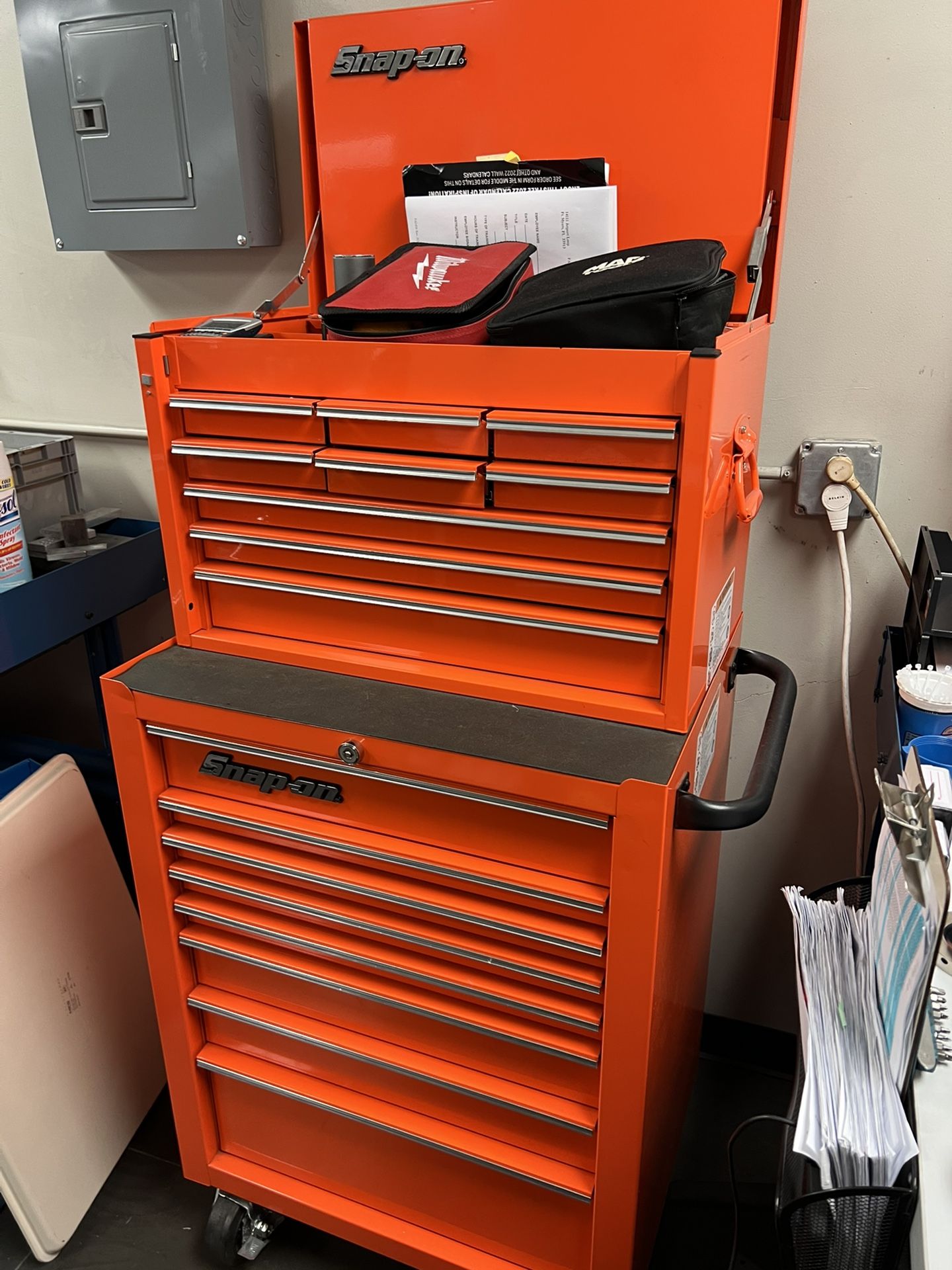 Snap on Tool Box  (Electric Orange)