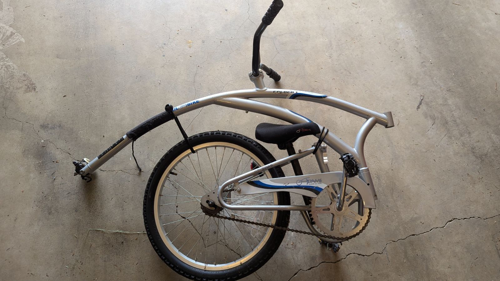 Adams Share The Ride Foldable Bike Attachment 