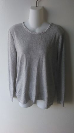 Victoria's secrets shirt, Gray Size XS $10
