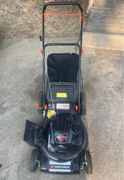 Yard Force Gas Push Lawn Mower