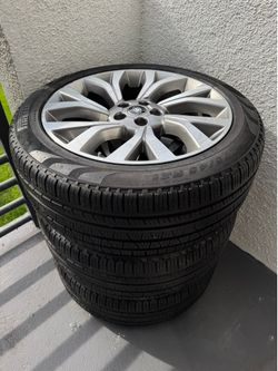 Set of 3 Land Rover Range Rover Wheel / tire 275/45/ R21