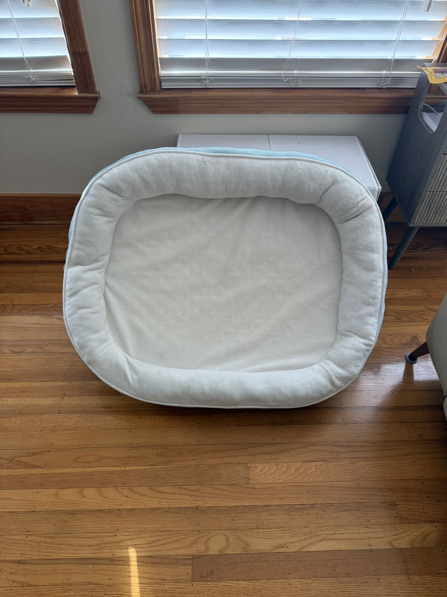 🐶 Dog Bed for Sale – Like New