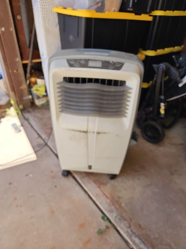 Artic Cove Swamp Cooler