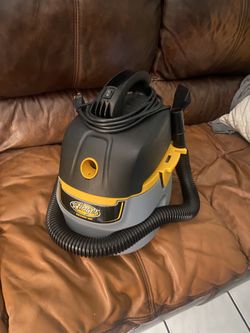 Stinger Shop Vacuum