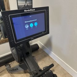NordicTrack RW700 Rower