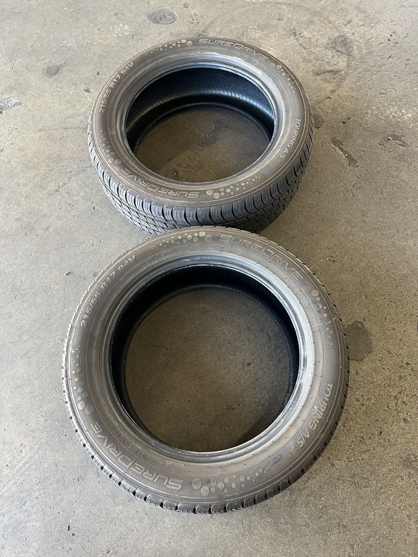 215/55R17 SureDrive Touring Tires