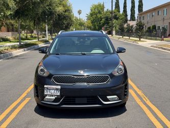 Kia Niro Touring 2017