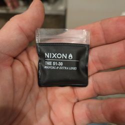 Nixon 51-30 Gold Links