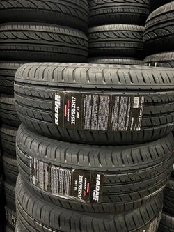 215 55 17 New Set.of Tires