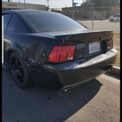 2000 Ford Mustang V6