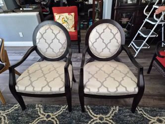 Accent Chairs
