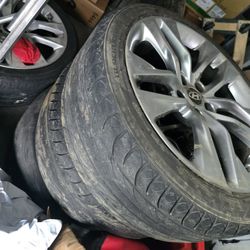 Genesis Size 19 Rims 