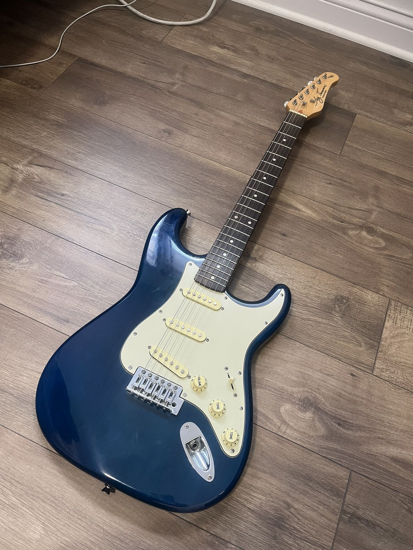 Jay Turser Vintage Series Electric Guitar 