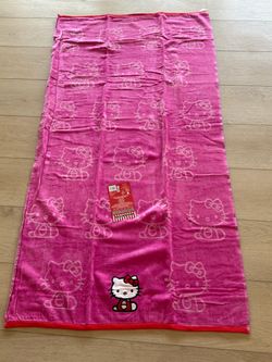 Hello kitty towel