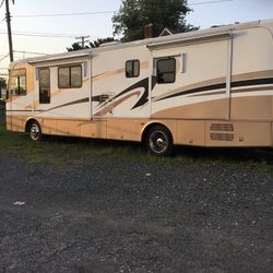 2004  MONACO CAYMAN MOTOR HOME 15K…..NEED WORK,,, 
